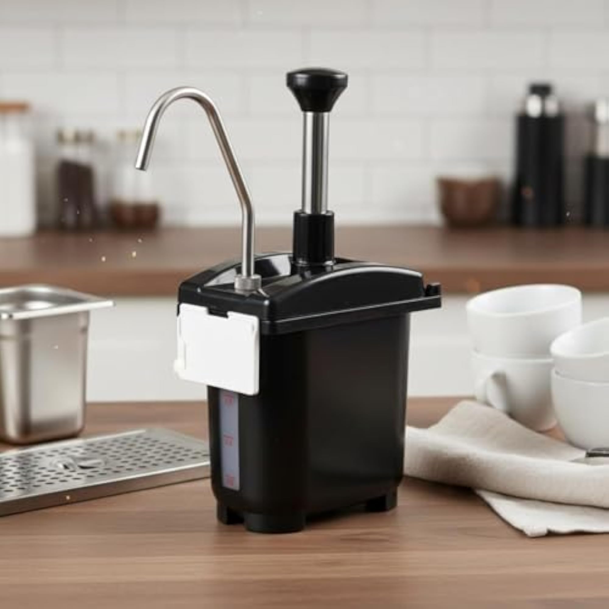 Juice Dispenser Pump for Precise Pouring in Kitchen